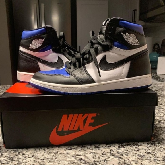 Air Jordan 1 Retro Hi  Jordan 1 Royal Toes